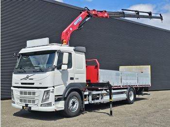 Camião de caixa aberta/ Plataforma VOLVO FM 330