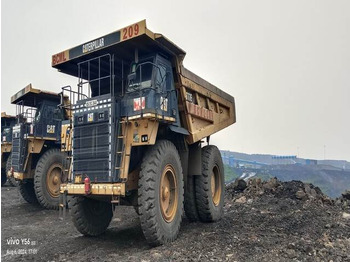 Caminhão fora de estrada CATERPILLAR 777