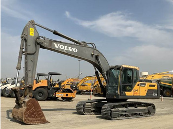 Escavadora de rastos VOLVO EC210D