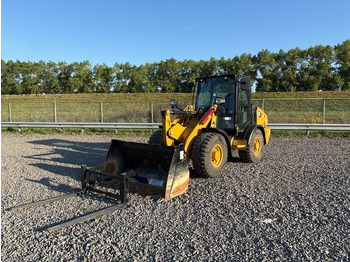 Carregadeira de rodas CATERPILLAR 906
