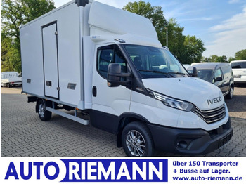 Carrinha de contentor IVECO Daily 35s18