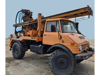 Máquina de perfuração UNIMOG