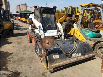 Mini carregadeira BOBCAT S160