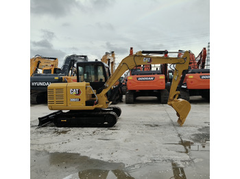 Mini escavadeira CATERPILLAR 306E2