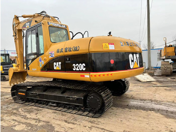 Escavadora de rastos CATERPILLAR 320C