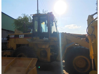 Carregadeira de rodas Caterpillar 938 F: foto 5
