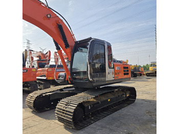 Escavadeira HITACHI ZX210