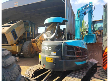 Mini escavadeira KOBELCO