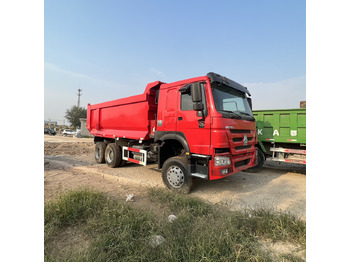 Caminhão basculante Sinotruk HOWO 371 6*4 Dump truck: foto 3