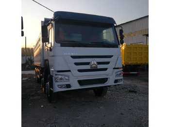 Tombador SINOTRUK HOWO