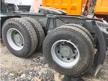 Tractor Sinotruk HOWO A7 6*4 Tractor: foto 4