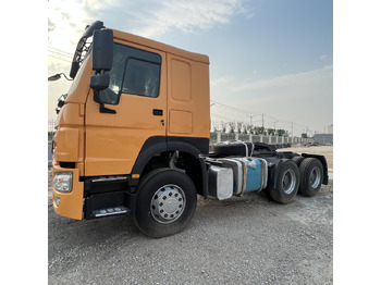 Tractor SINOTRUK HOWO