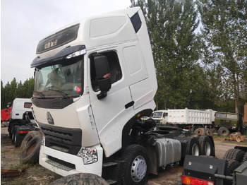 Tractor SINOTRUK HOWO
