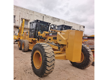 Motoniveladora CATERPILLAR 140H