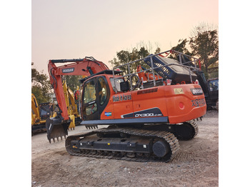 Escavadora de rastos DOOSAN DX300LC-9C
