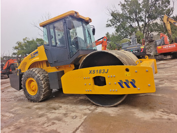 Compactador de asfalto XCMG XS183J