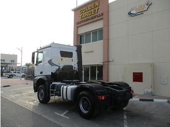 Caminhão Mercedes-Benz Arocs 2045: foto 4 Caminhão Mercedes-Benz Arocs 2045: foto 4