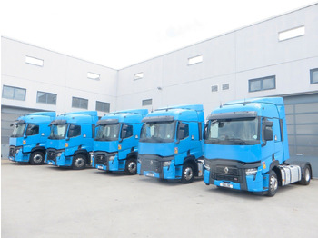 Tractor RENAULT T 480