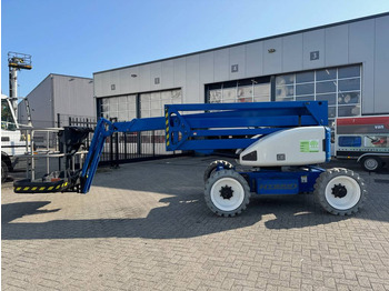 Plataforma articulada NIFTYLIFT