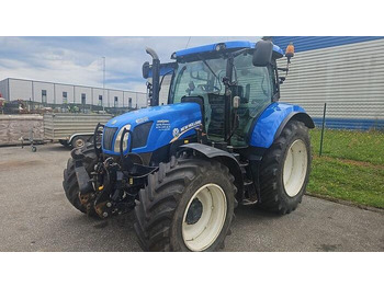 Trator NEW HOLLAND T6