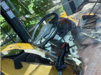 Cabine de Máquina de construção Komatsu WA 380: foto 5