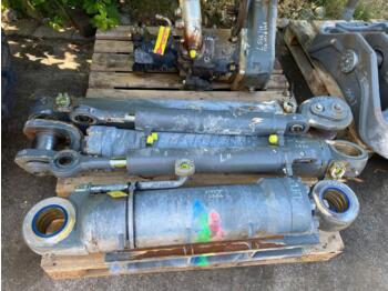 Cilindro hidráulico de Máquina de construção Liebherr L 566: foto 2 Cilindro hidráulico de Máquina de construção Liebherr L 566: foto 2