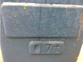 Contrapeso de Máquina de construção Faun ATF 40G-2 counterweight 0,7 ton left side: foto 5