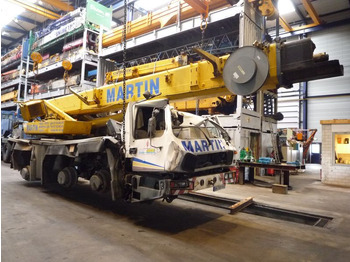 Guindaste móvel GROVE