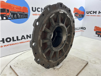 Cubo de roda de Guindaste Krupp KMK 3045 Megatrak wheel hub: foto 2