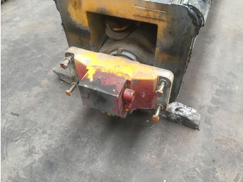 Cilindro hidráulico LIEBHERR