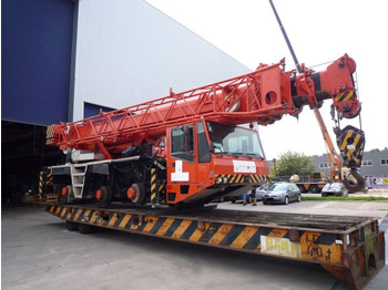 Grua todo o terreno TEREX