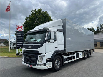 Caminhão frigorífico VOLVO FM 420