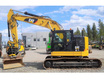Escavadora de rastos CATERPILLAR 325FL