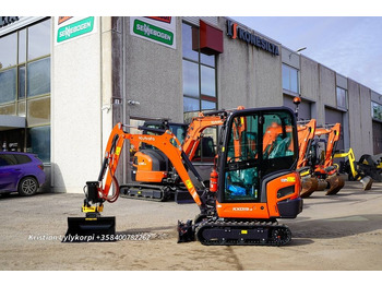 Mini escavadeira KUBOTA KX019-4