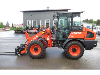 Carregadeira de rodas KUBOTA R070