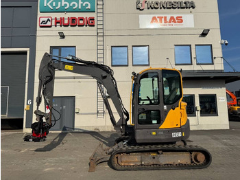 Mini escavadeira VOLVO ECR58D