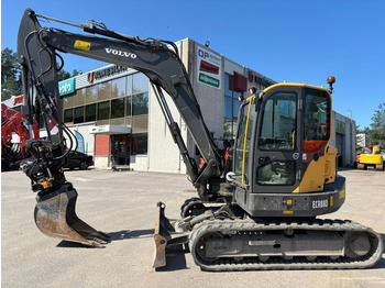 Mini escavadeira VOLVO ECR88D