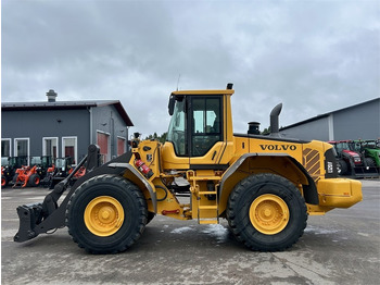 Carregadeira de rodas VOLVO L120F