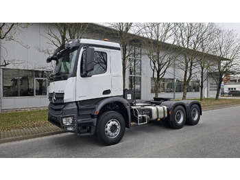 Tractor MERCEDES-BENZ Actros 3340