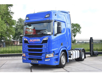 Tractor SCANIA R 530