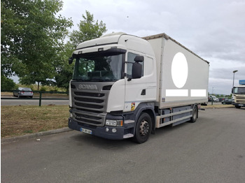 Caminhão chassi SCANIA