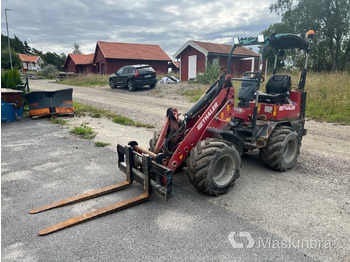 Carregadeira articulada