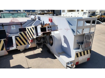 Trator de push-back JBT AEROTECH EXPEDITER 400: foto 4
