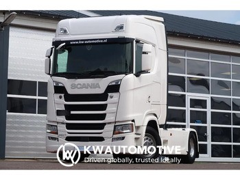 Tractor SCANIA S 450