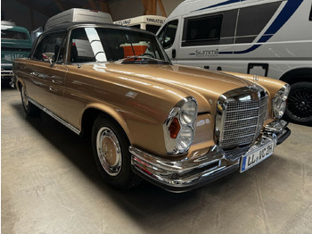 Automóvel MERCEDES-BENZ