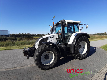 Trator VALTRA N143