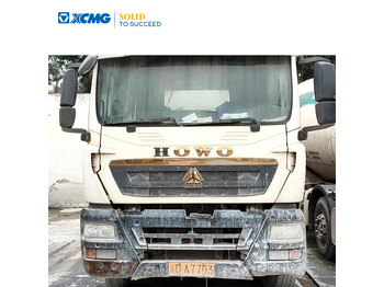Caminhão betoneira XCMG
