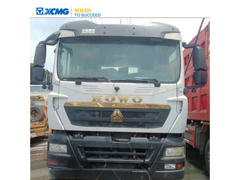 Caminhão betoneira XCMG