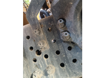 Autobomba de betão XCMG Official Second Hand Cement Pump Truck HB62V 62m Concrete Pump Truck Price List: foto 5 Autobomba de betão XCMG Official Second Hand Cement Pump Truck HB62V 62m Concrete Pump Truck Price List: foto 5