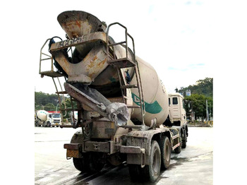 Locação de  XCMG Official Used Concrete Mixer Truck HOWO G4802D 12m³ Cement Mixer Truck Price XCMG Official Used Concrete Mixer Truck HOWO G4802D 12m³ Cement Mixer Truck Price: foto 3